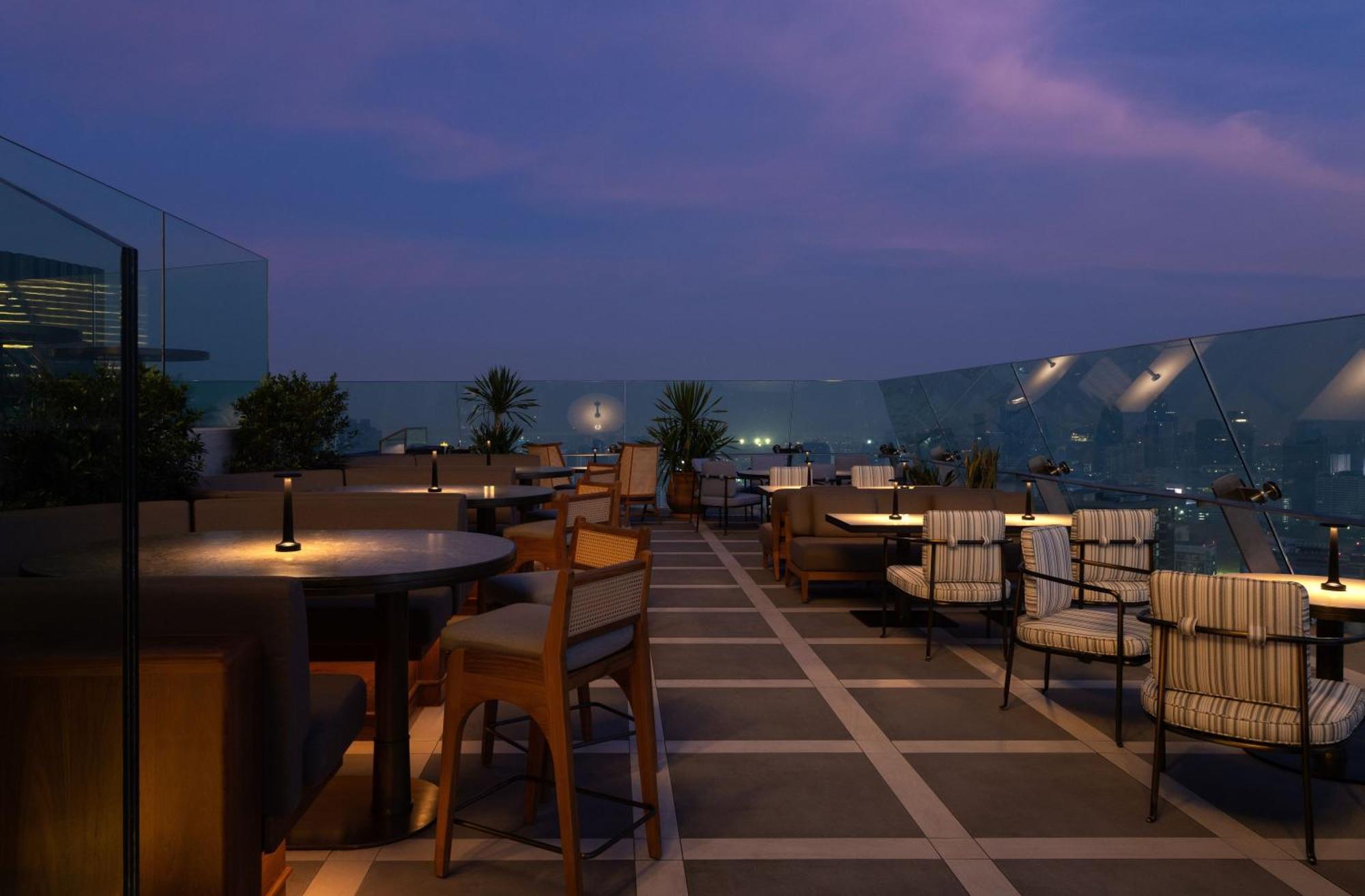 酒店 Dusit Thani 5*