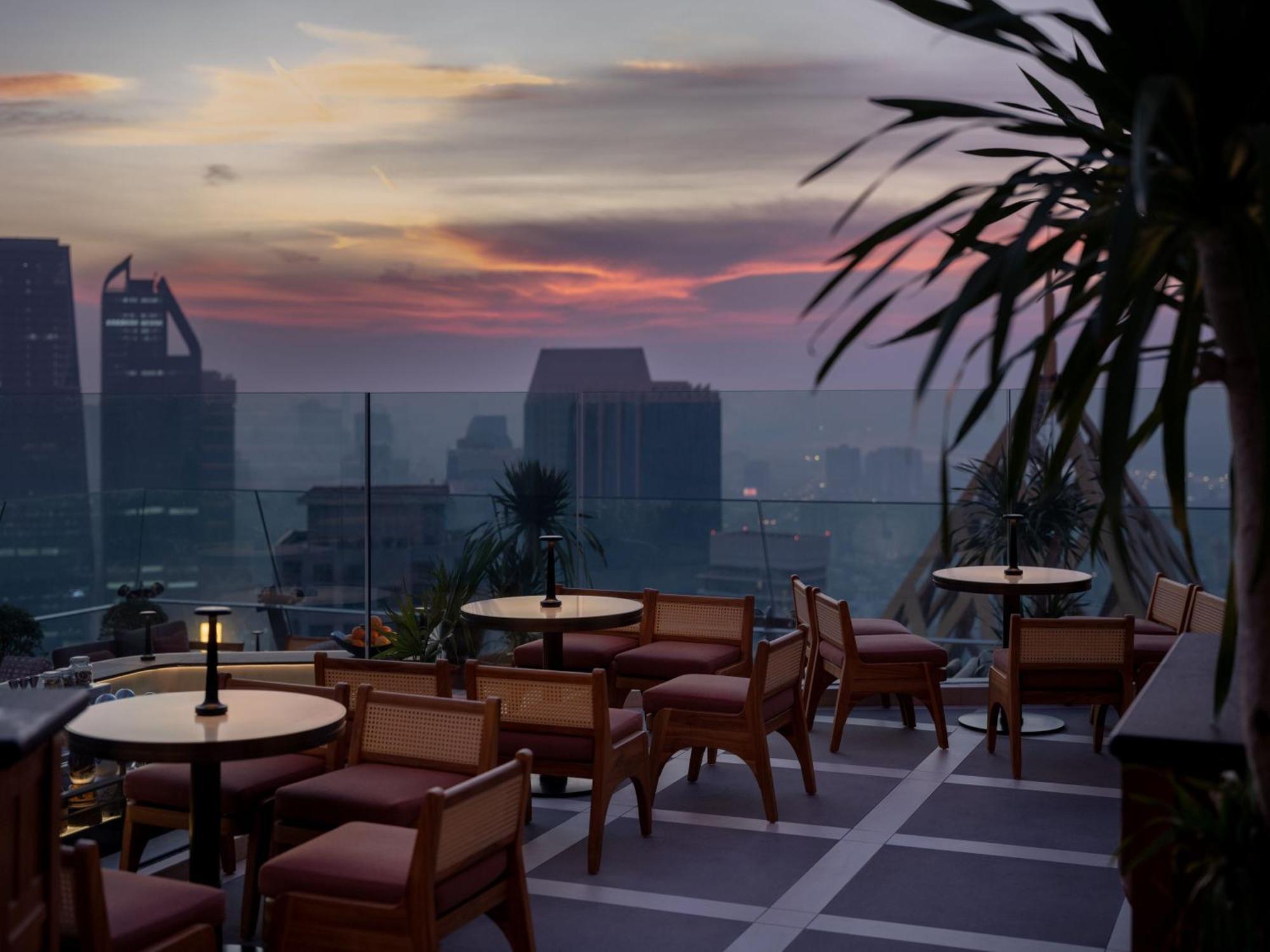 Dusit Thani 5* 曼谷
