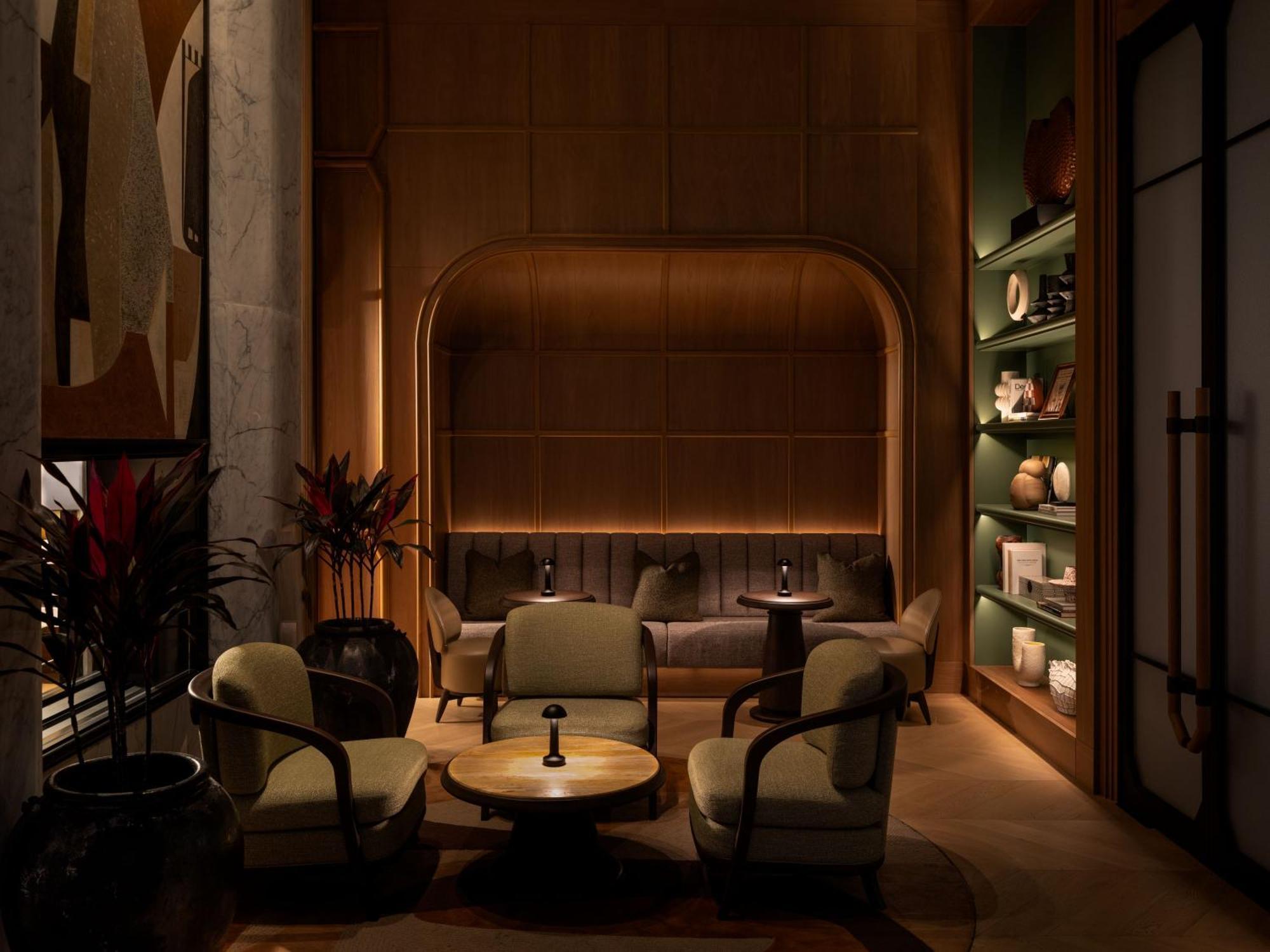 Dusit Thani 酒店